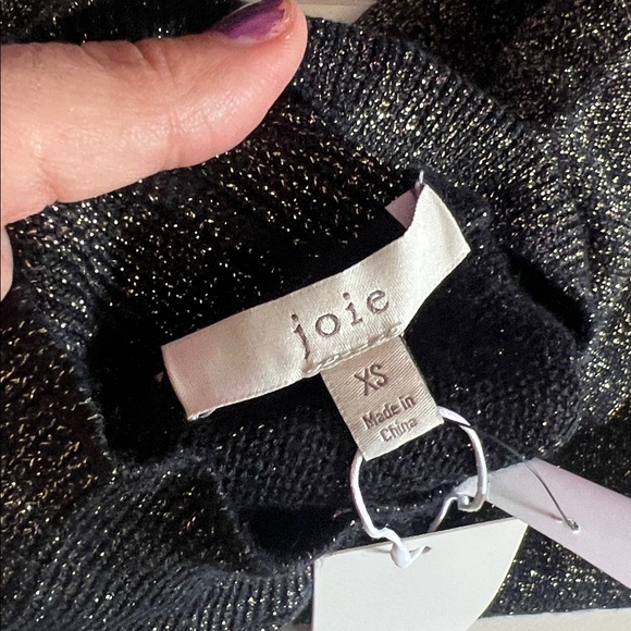 🛑 1 hour sale. Joie, XS, Black and Gold Glitter Puff Sleeve Sweater. NWT. - Picture 10 of 11